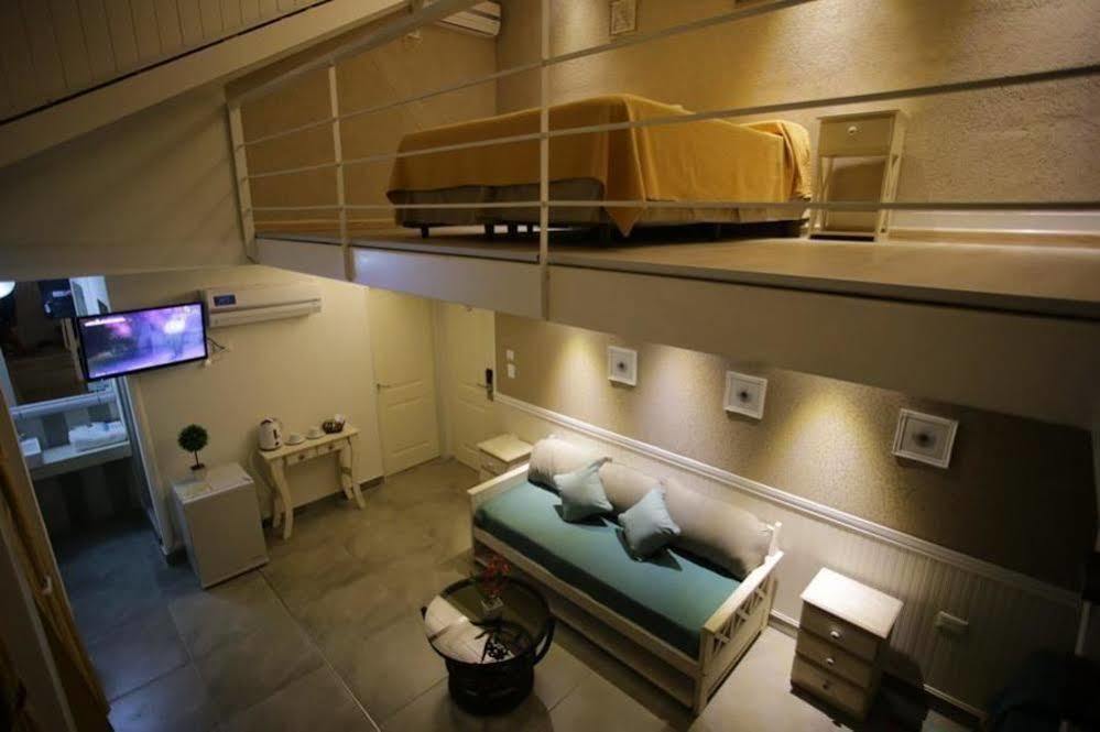 Hotel Club House