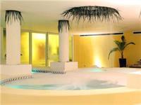 Club House Hotel 3*